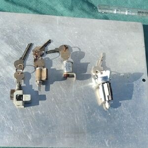 Soild Copper Locks& Oldsmobile Ignition Switch with Double Keys